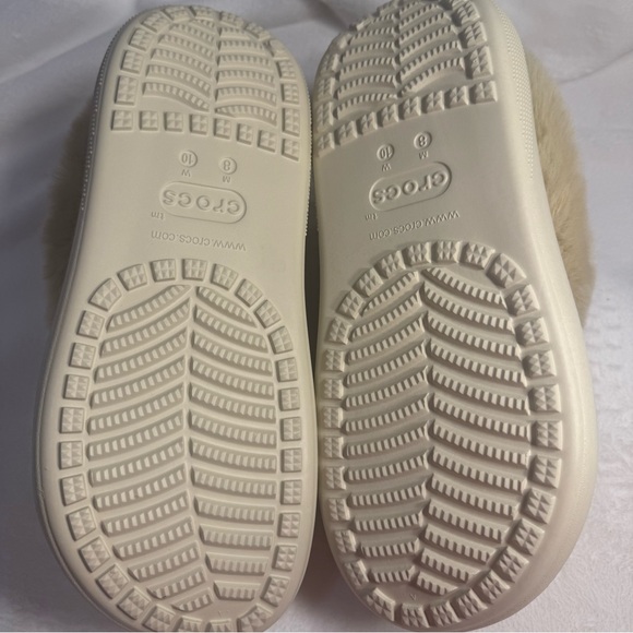 Crocs Furever Crush Clog NWT 10W 8M - Picture 9 of 10